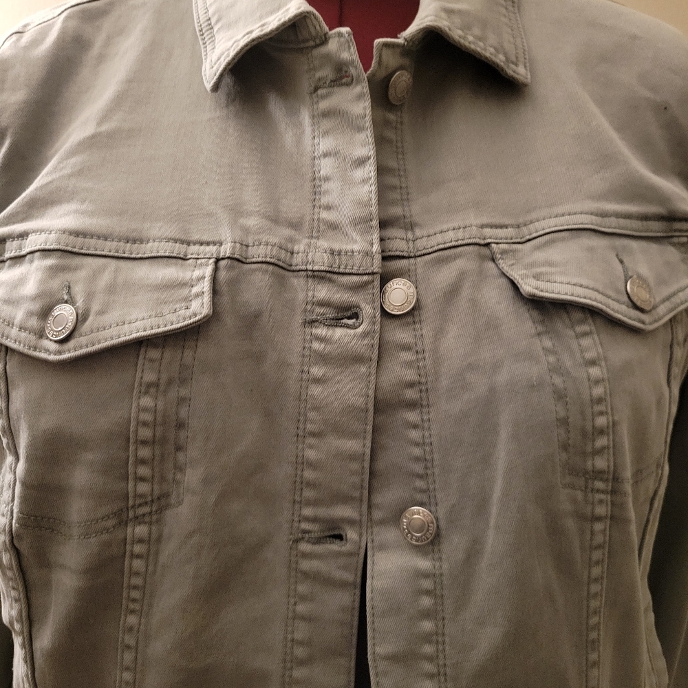 Denim jacket - Picture 3 of 6
